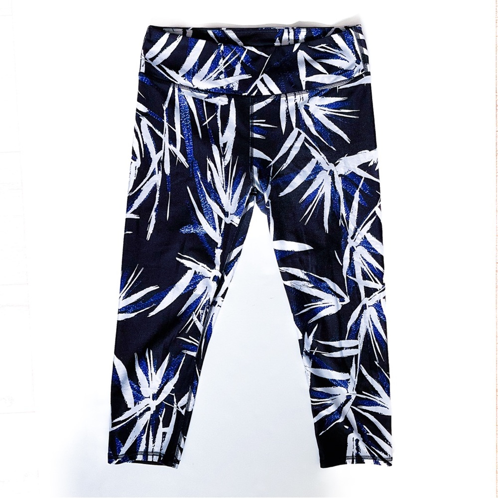 Fabletics Black And Blue Patterned Leggings Medium - image 1